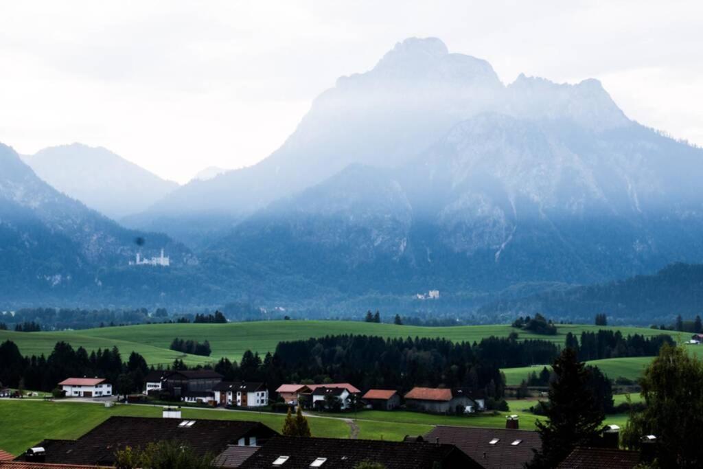 Neuschwanstein-Blick Apartment Fussen Ngoại thất bức ảnh