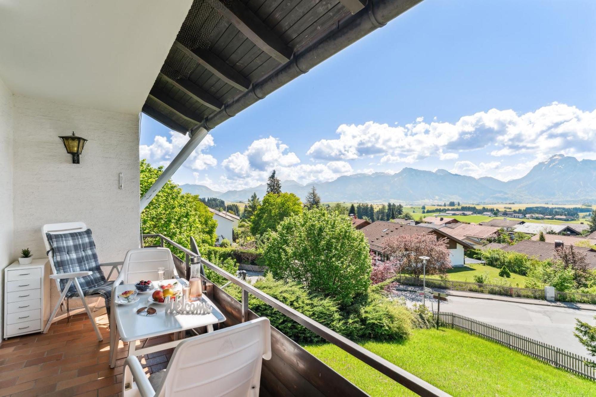 Neuschwanstein-Blick Apartment Fussen Ngoại thất bức ảnh