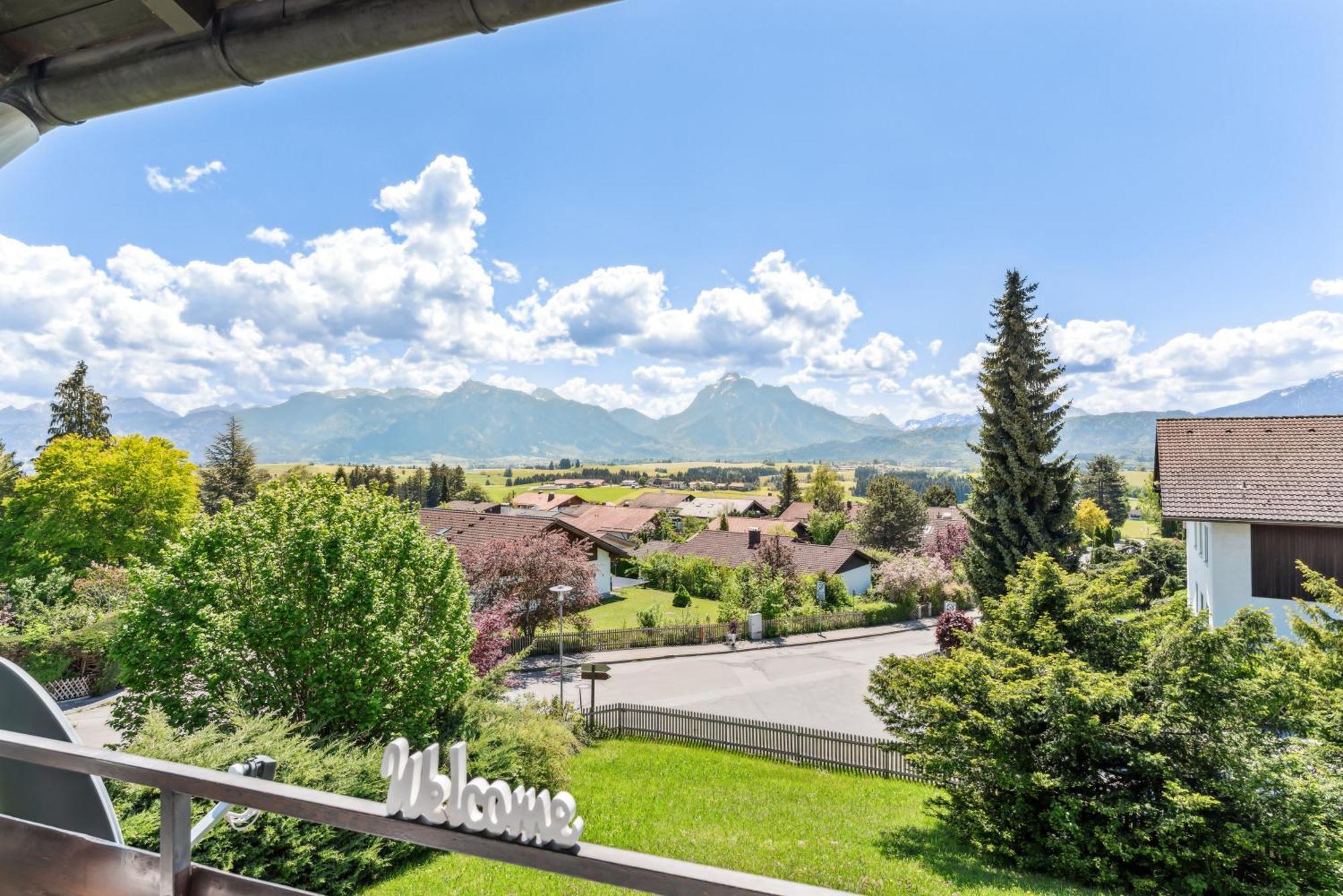 Neuschwanstein-Blick Apartment Fussen Ngoại thất bức ảnh